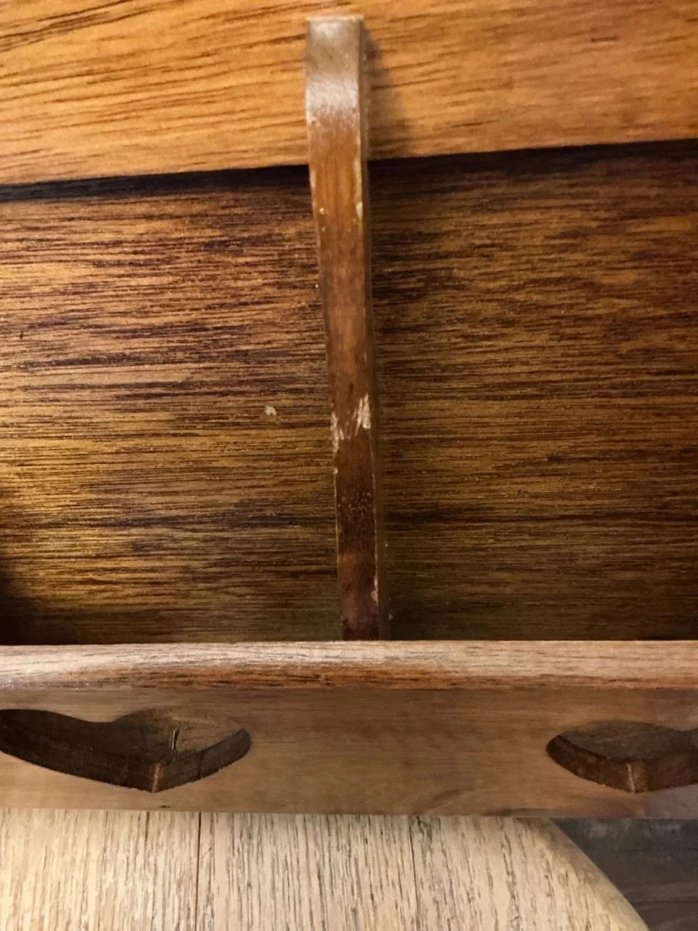 Vintage Wooden Heart Design Letter/Mail Holder Organizer Rare